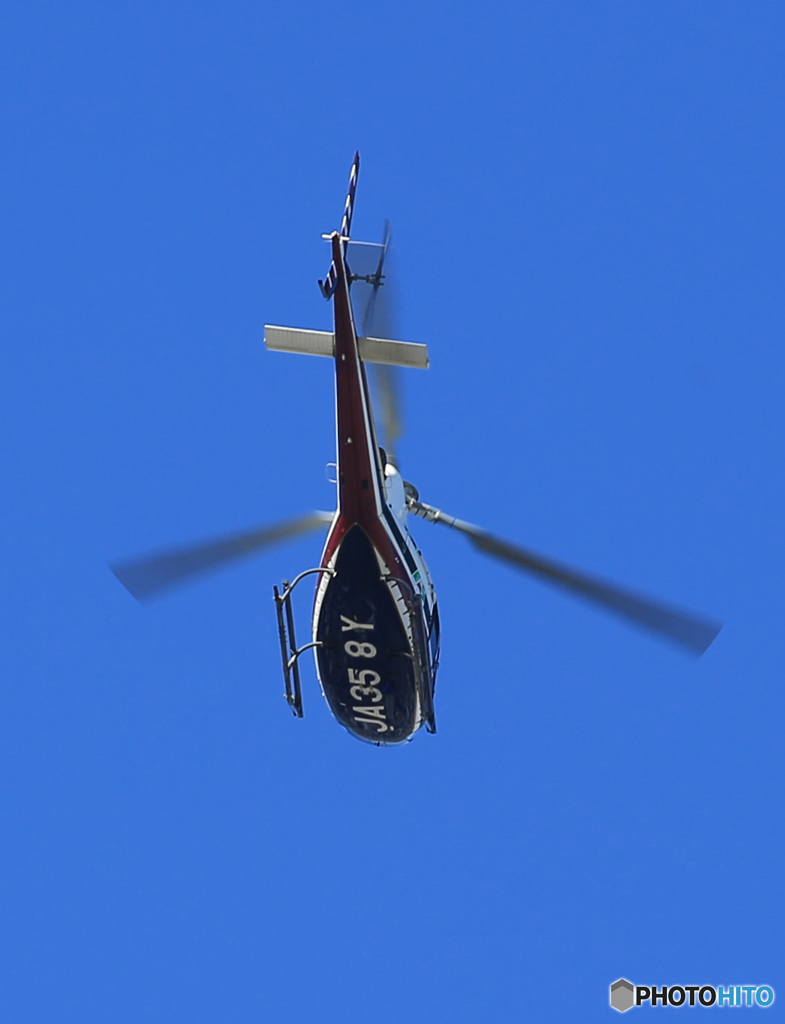 ☀「あおぞら」エクセルへり AS350 JA358Y 飛来！