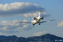 ☮伊丹空港に行って来ました・☮J-AIR JA208J