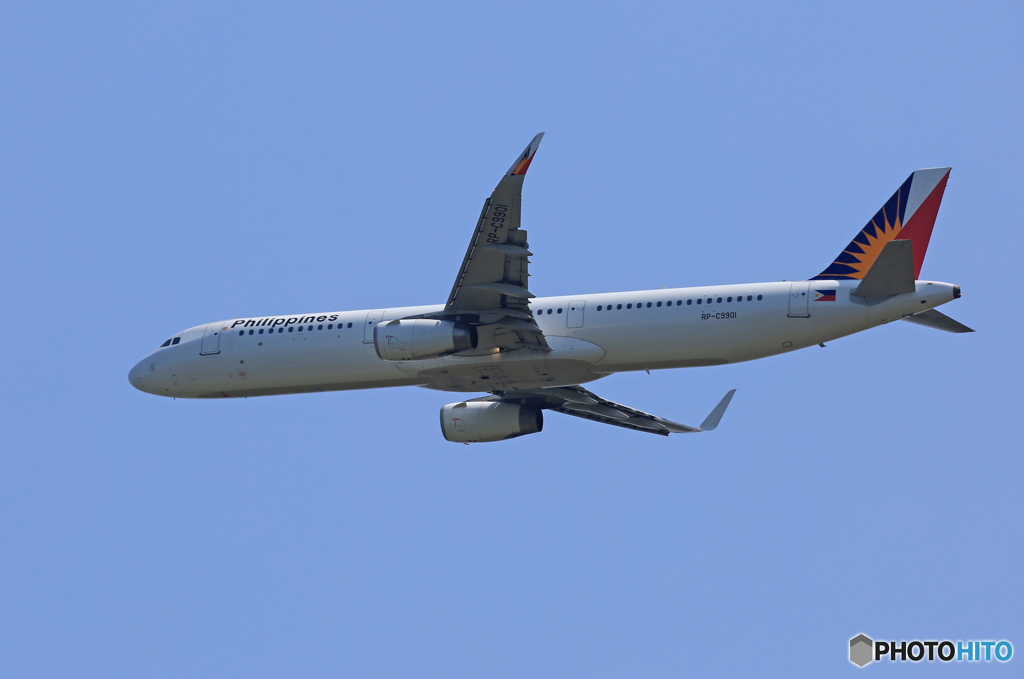 「青空」Philippines A321-231 RP-C9901 離陸です