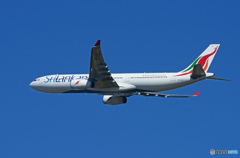 「良い天気」 SriLankan A330-343 4R-ALR Takeoff
