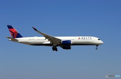 「ブルー」 DELTA A350-941 N501DN到着です