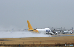 「晴れ」? POLAR 747 N452PA 離陸します