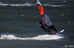 「スカイ」疾走が凄ご過ぎ・ウインドサーフィン