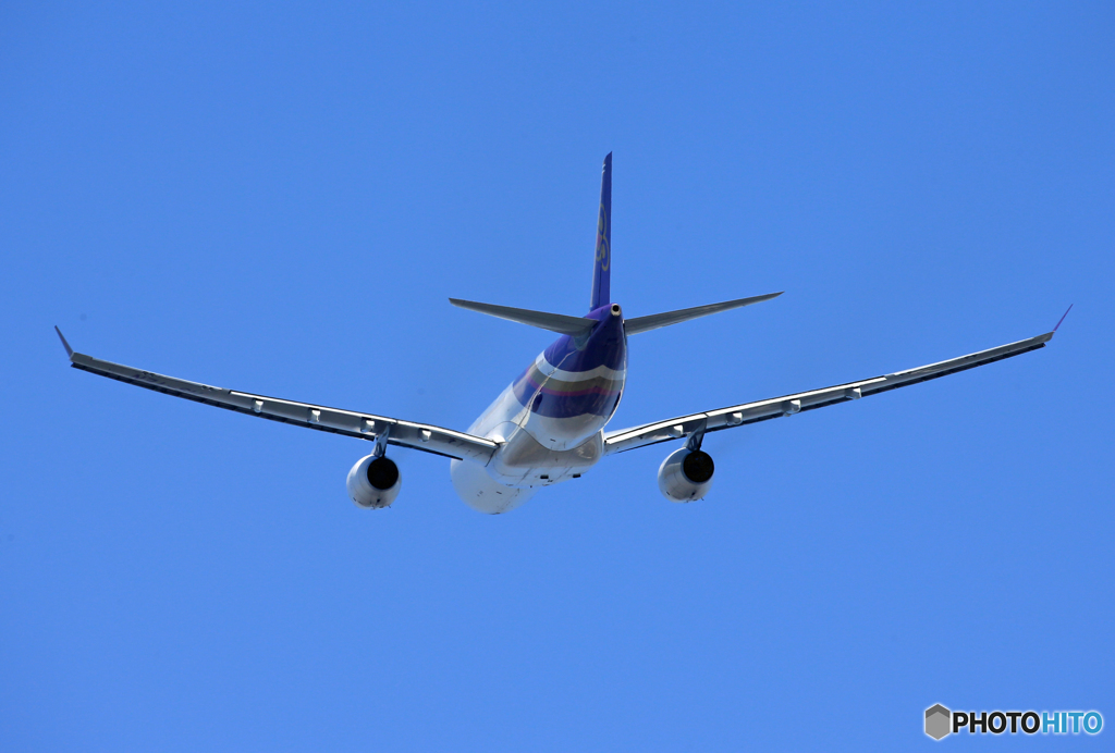 「真青の空」THAI A330-343 HS-TEN 離陸