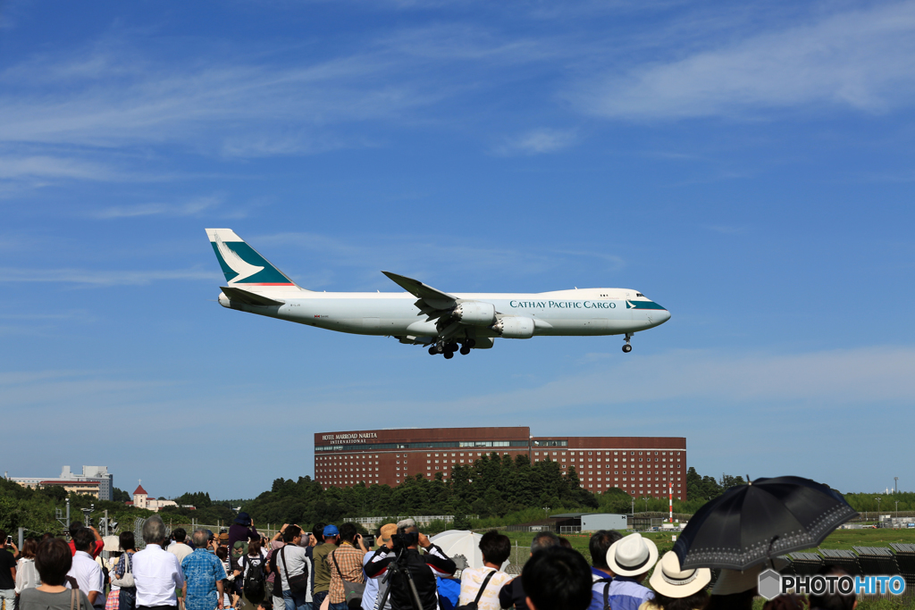 「はれ」 CATHAY 747-8 B-LJD 着陸