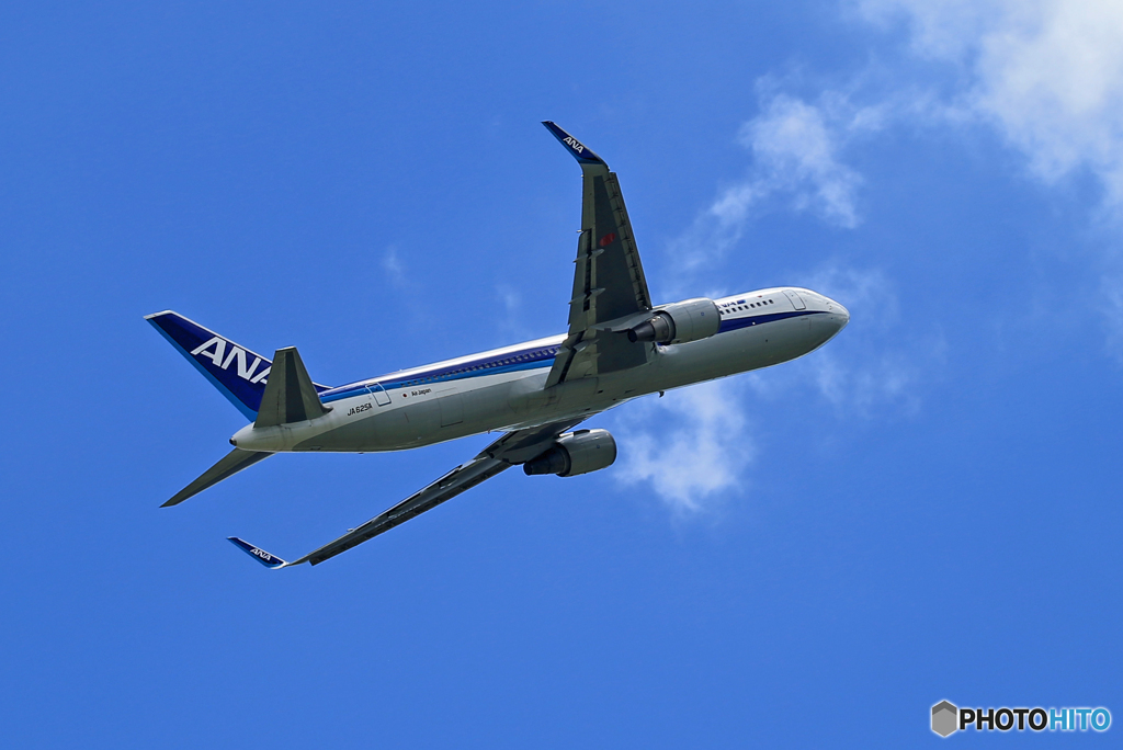 「良い空～」ANA 767-381 JA625A  Takeoff 