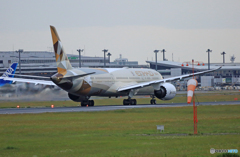 「☁」 Etihad 787-9 A6-BLB Takeoff
