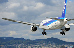 「SKY」 ANA 777-281 JA702Aそらー 