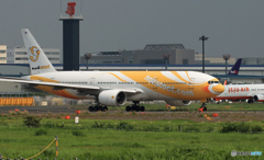  「晴れ」  Nokscoot 777 Takeoff  