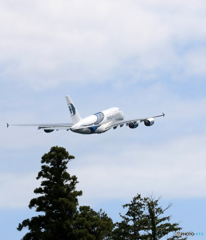 [青い空]　マレーシア航空 A380-841 9M-MNE 出発
