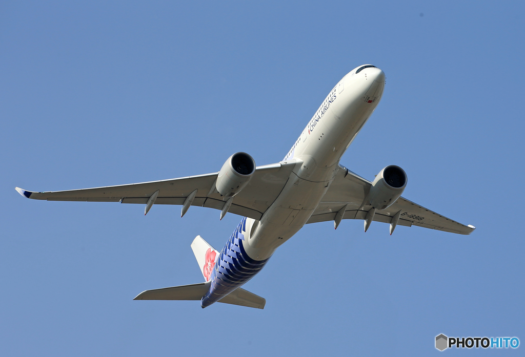 「良い天気」China A350-941 B-18918飛行   