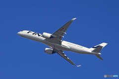 「青い日」Finnair A350-941 OH-LWI 出発