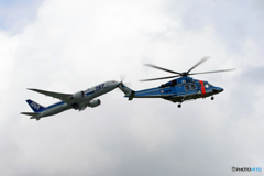 「晴れ」 Oh ただ今警備中です、県警ヘリ ‼