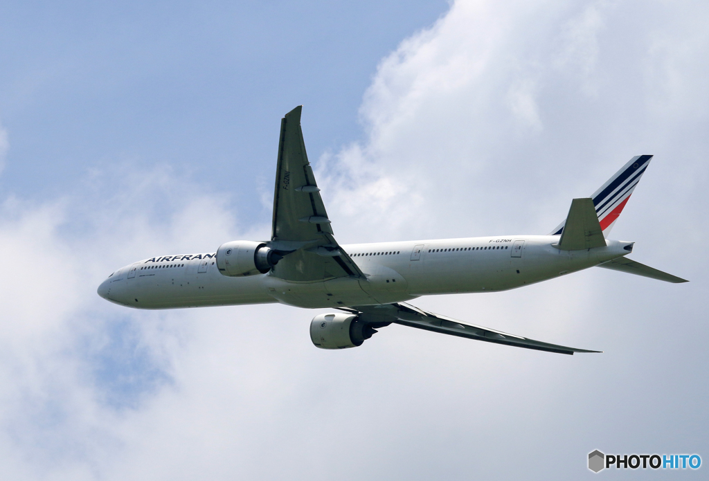 「空色」 AIR FRANCE 777-200 飛行