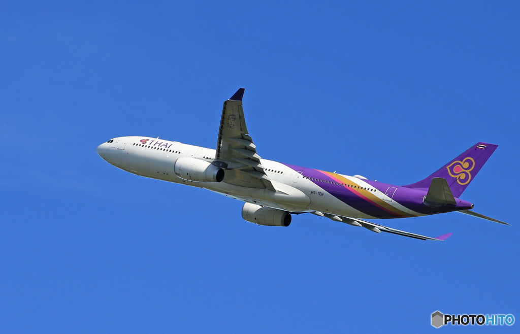 「Blue」 Thai A330-343 HS-TEN 飛び立ち