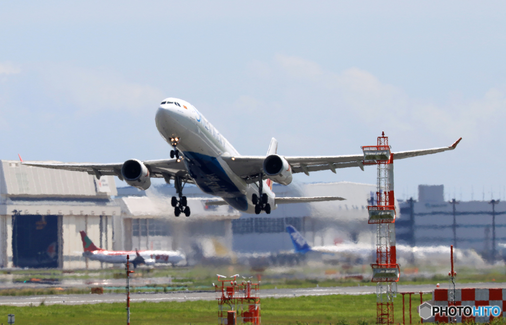 ☀「青い空」が一番 SriLankan A330-343 4R-ALP 飛ぶ