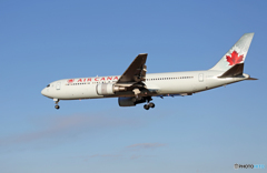 「青色」 Air Canada 767-375 C-GHOZ Landing