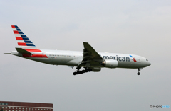 「そらー」 American 777-200 N772AN 来た～