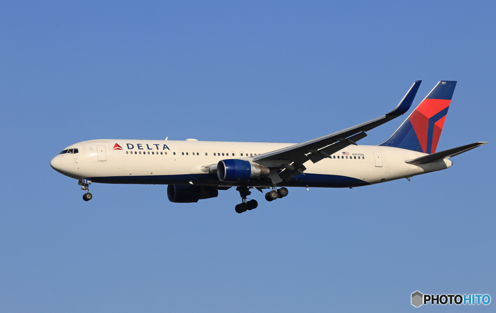 「すかい」 DELTA 767-332 N197AN 着陸