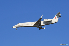 「そらー」東方公務エンブラエルEMB135J B-3293到着