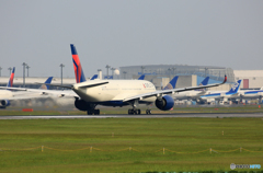 「SKY」 DELTA A350-941 N503DN 離陸します