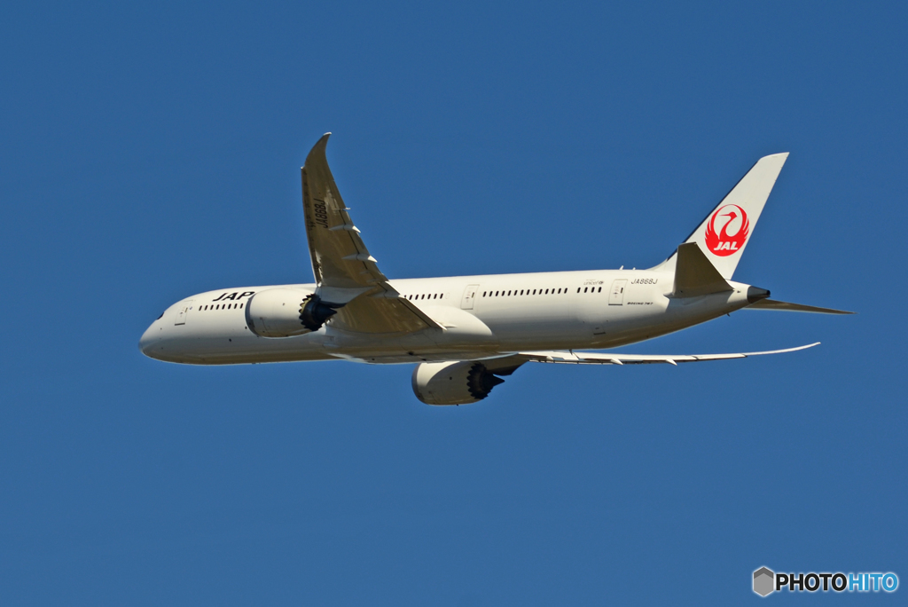 「スカイ」 JAL 787-9 JA868J 出発です