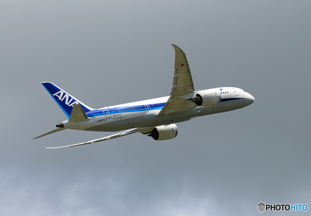 ☀「青い空」が一番 ANA 787-8 JA827A 飛ぶ