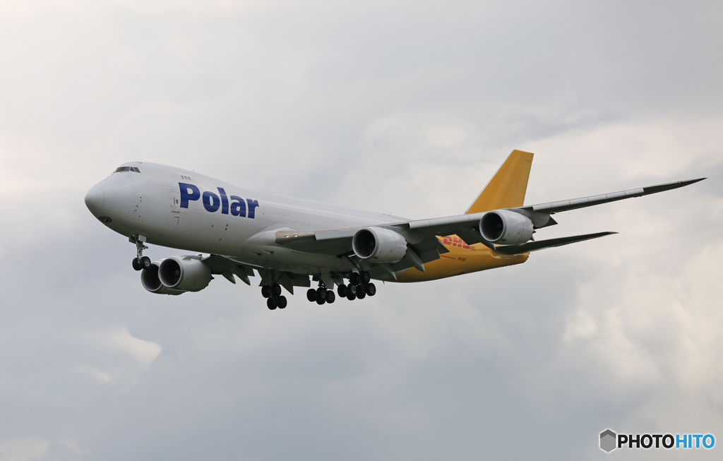 「良い空～」 Polar 747-87U N851GT 飛び立ち