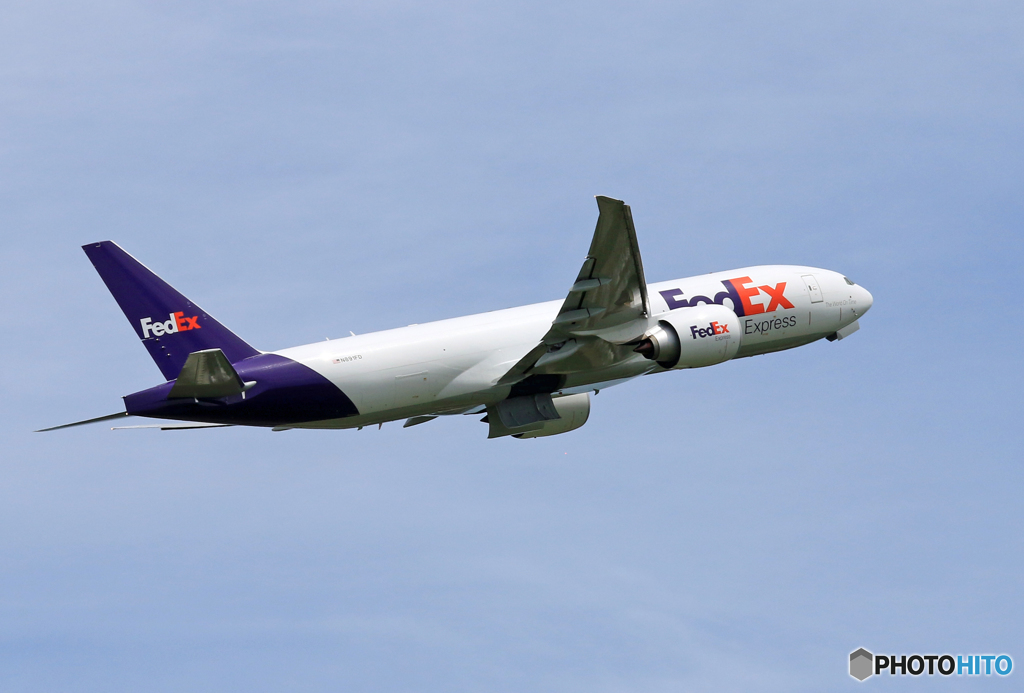 「青が大好き」 FedEx 777-FS2 N891FD Takeoff  