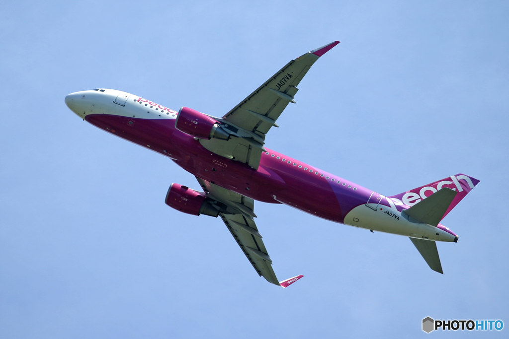 「青い日」Peach A320-214 JA07VA  Takeoff