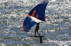 「淡い海」風は友だちだぁ〜