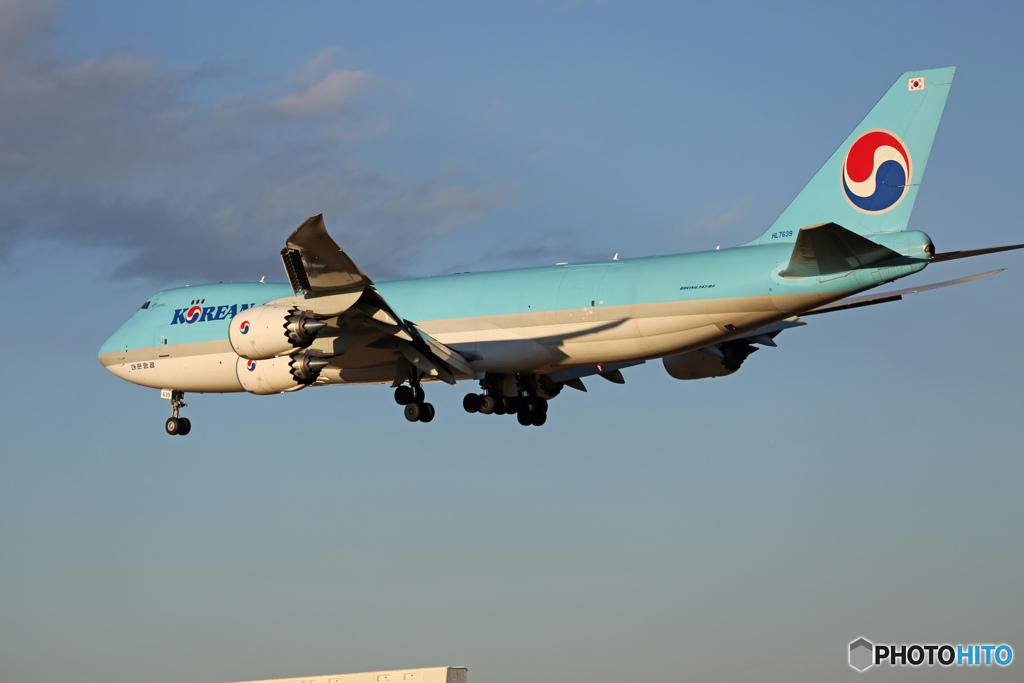 「スカイ」 KOREAN CARGO 747-8F HL7639到着