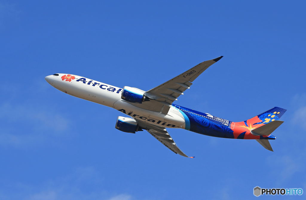  「晴れ」Air Calin A330-941  F-ONEO Takeoff