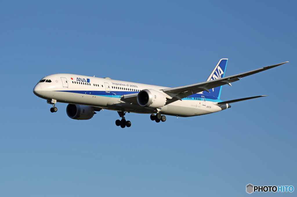 「青色」 ANA 787-9 JA872A 着陸します