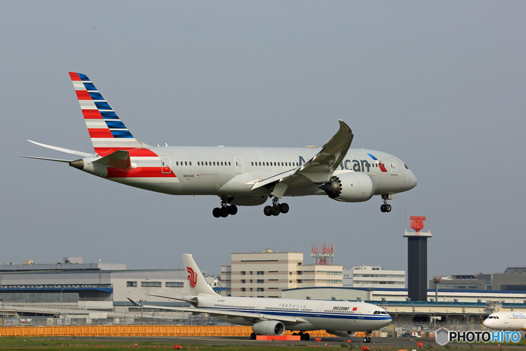「SKY」 American 787-8 N804AN 到着しました