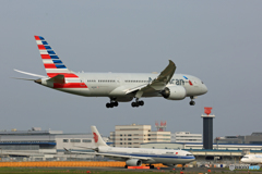 「SKY」 American 787-8 N804AN 到着しました
