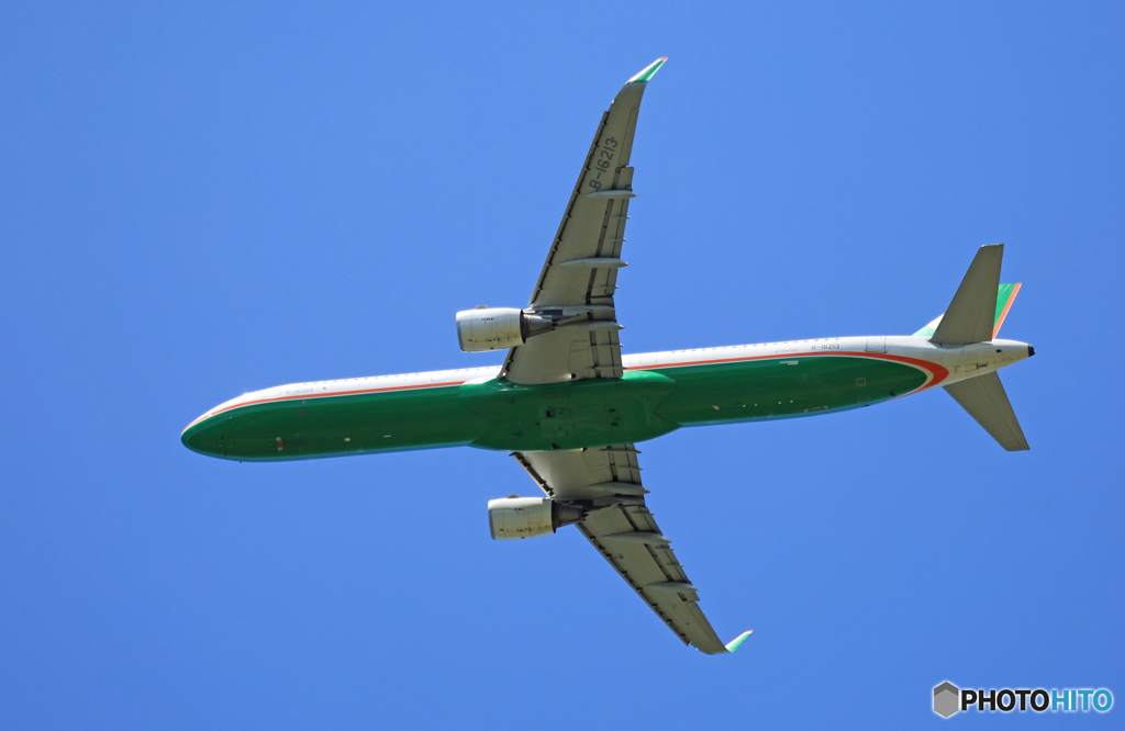 「そらー」 EVA A321-211 B-16213 離陸