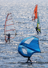 「Blue」ウイングサーフィンとウインドサーフィン