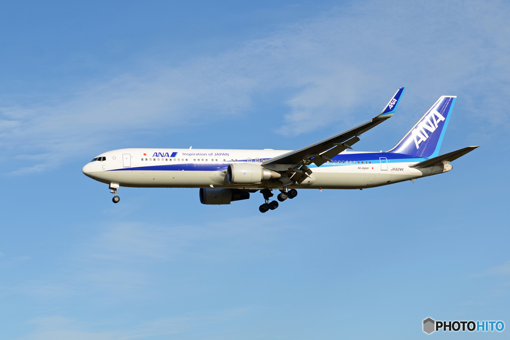 「ぶるー」 ANA 767-381 JA624A 離陸 です