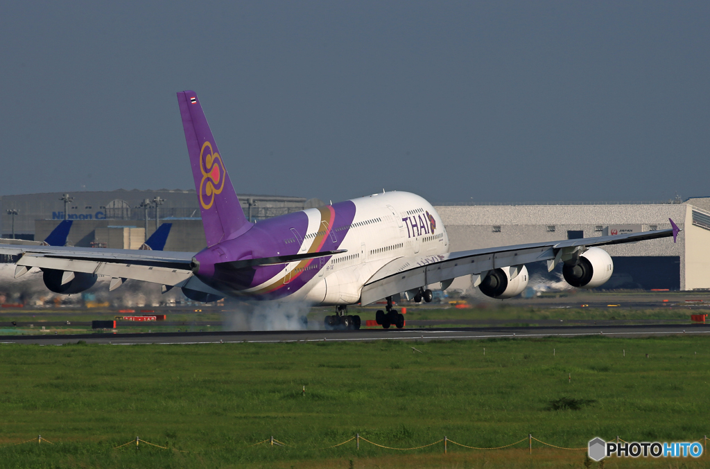 「あおいそら」タイ航空　A380-841 HS-TUE  到着