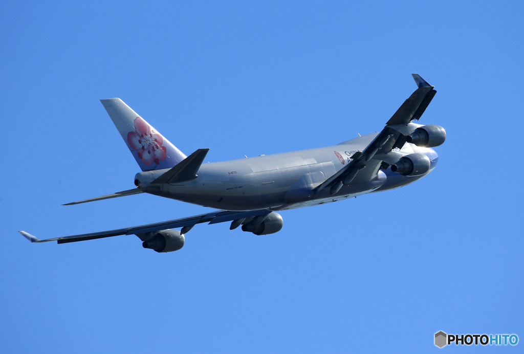 「青い空」が一番 China 747-400  飛び立ち