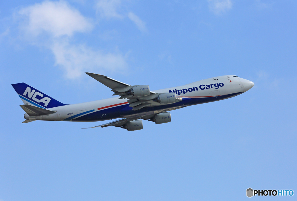 「青い空」が一番 NCA 747-8KZF JA18KZ 出発