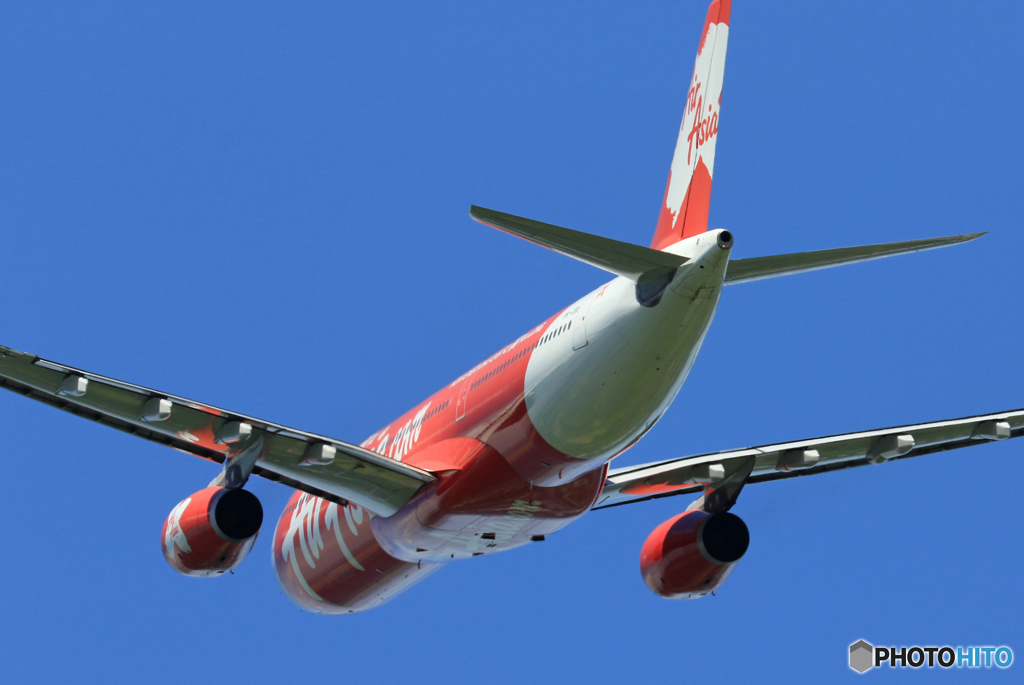 「青空」 Air Asia A330-343 PK-XRA 飛ぶ