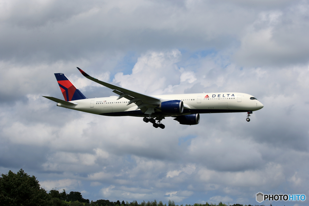 「ぶるー」 DELTA A350-941 N573DE  Landing 