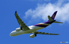 ☀「青い空」が一番 Thai A330-343 HS-TEN 飛ぶ