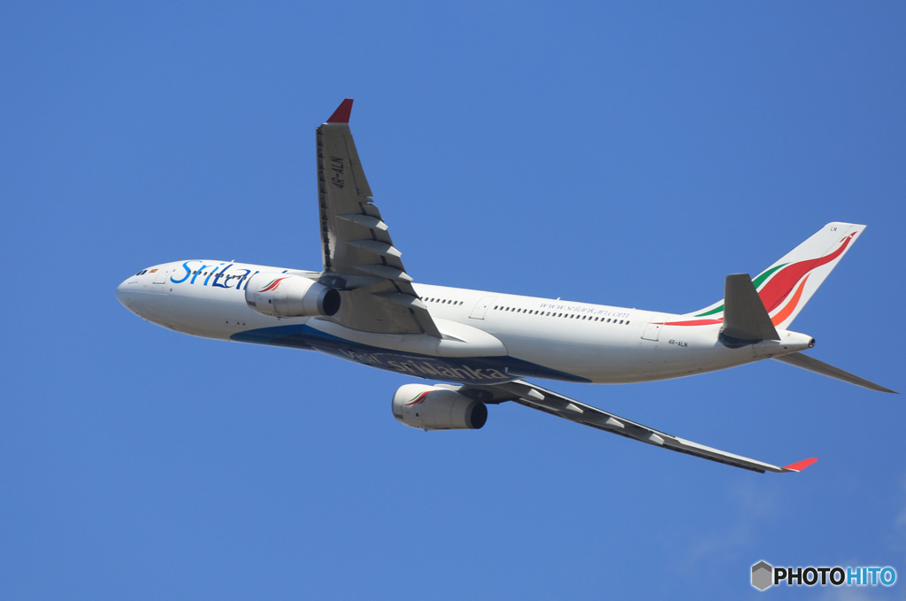 「空色」SriLankan A330-343 4R-ALM Takeoff 
