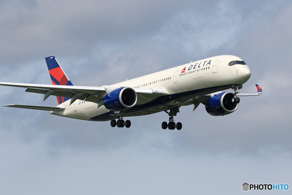「青空」 DELTA A350-941 Landing