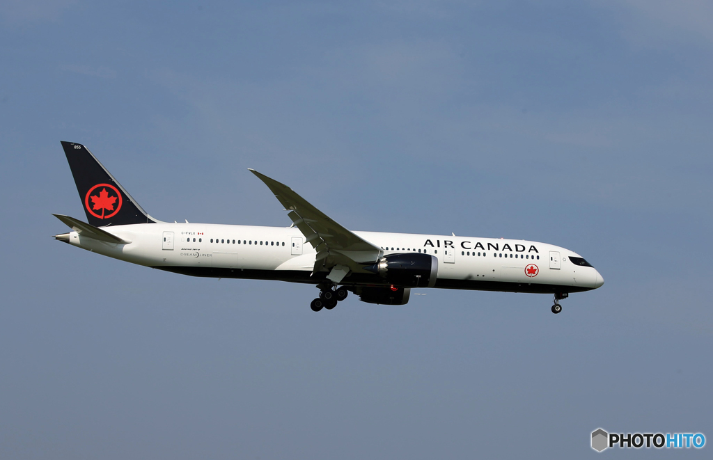 「空色」Air Canada 787-9 C-FVLX 到着