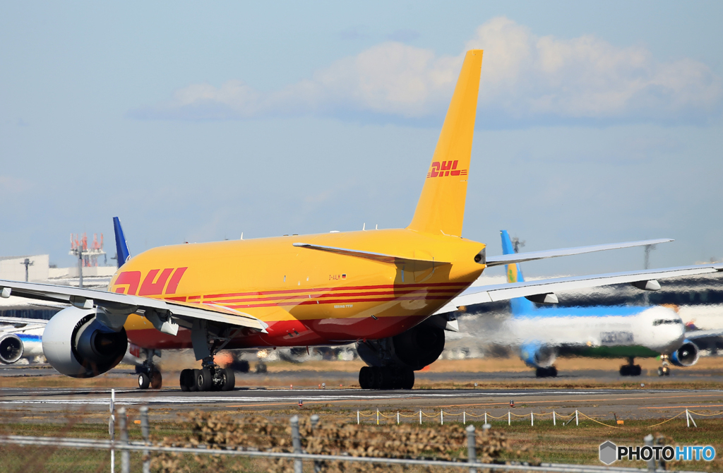 「スカイ」DHL AeroLogic 777-FBT  Takeoff