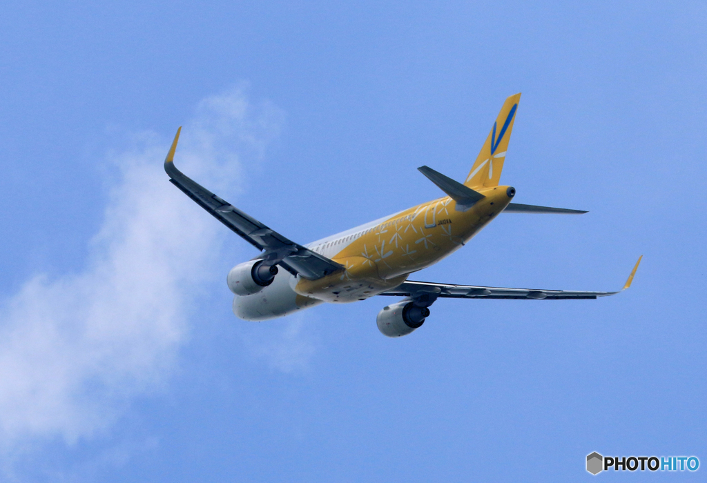 「SKY」 バニラ  A320-214 Takeoff